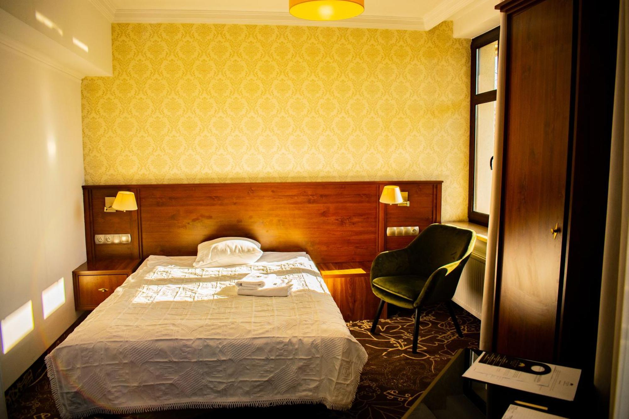 Hotel Pruski Orneta Esterno foto