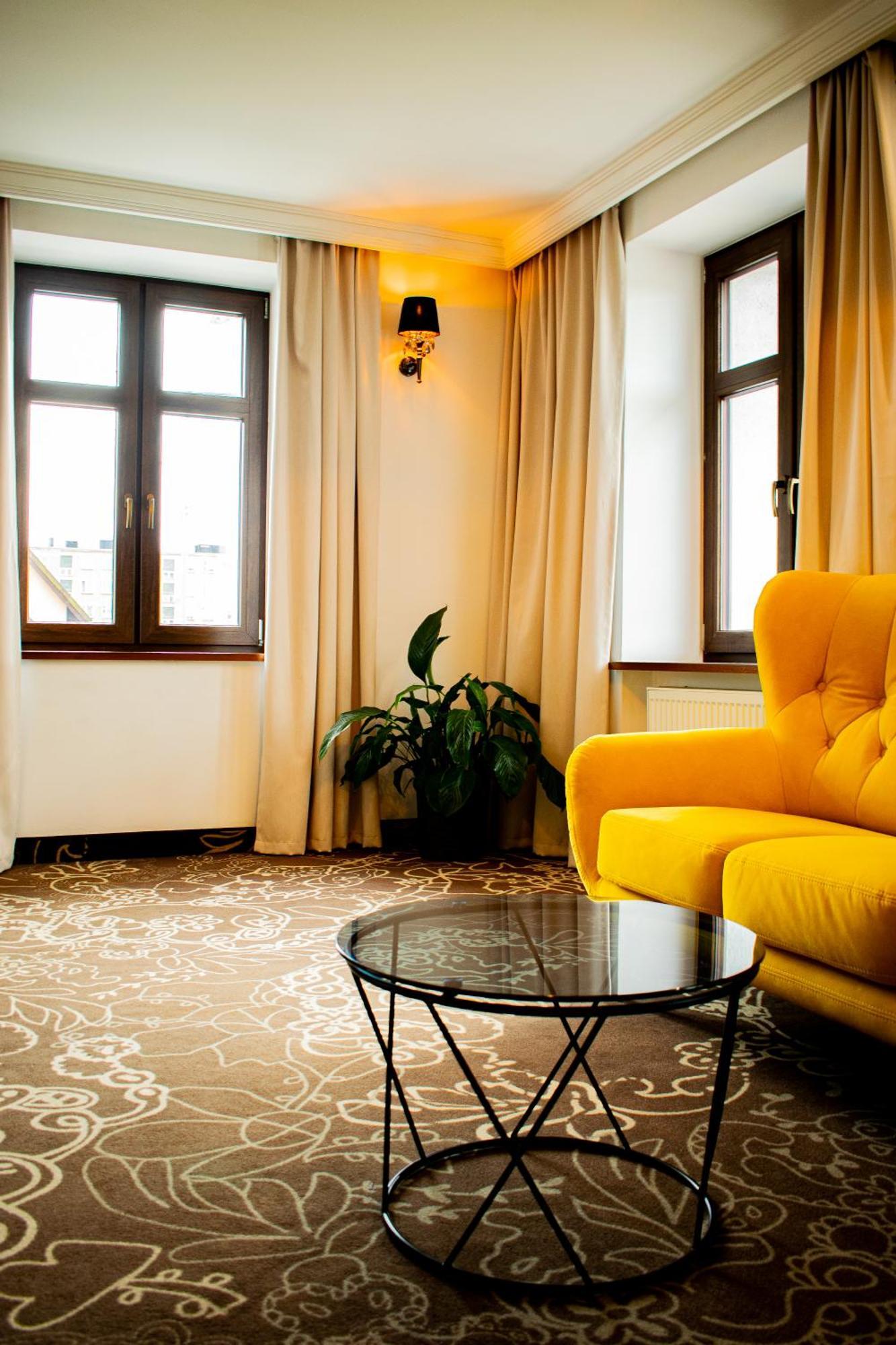 Hotel Pruski Orneta Esterno foto